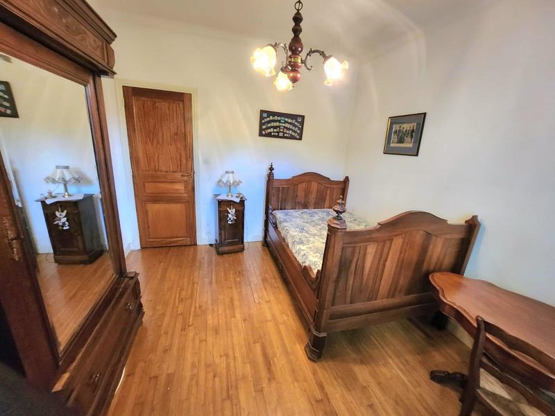 Maison traditionnelle - 110 m² - 6 pièces