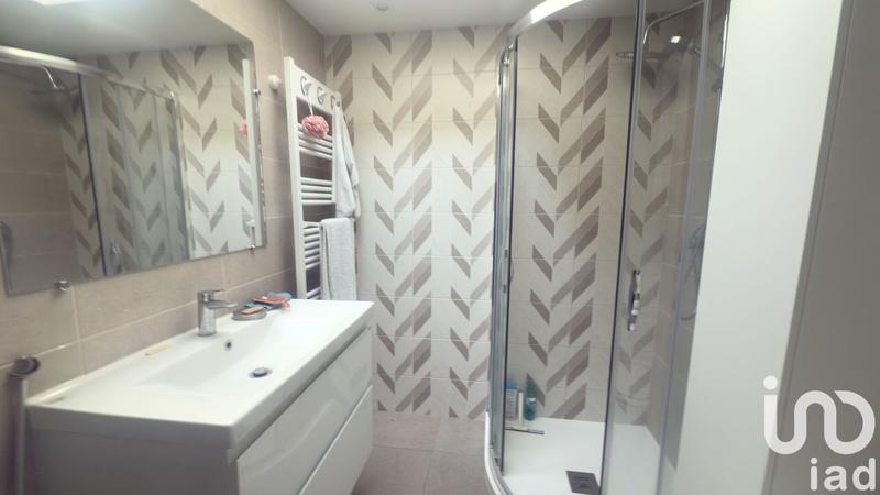 Appartement - 141 m² - 6 pièces