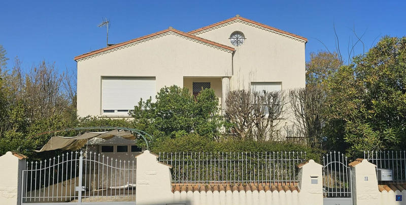 Maison - 150 m² - 5 pièces