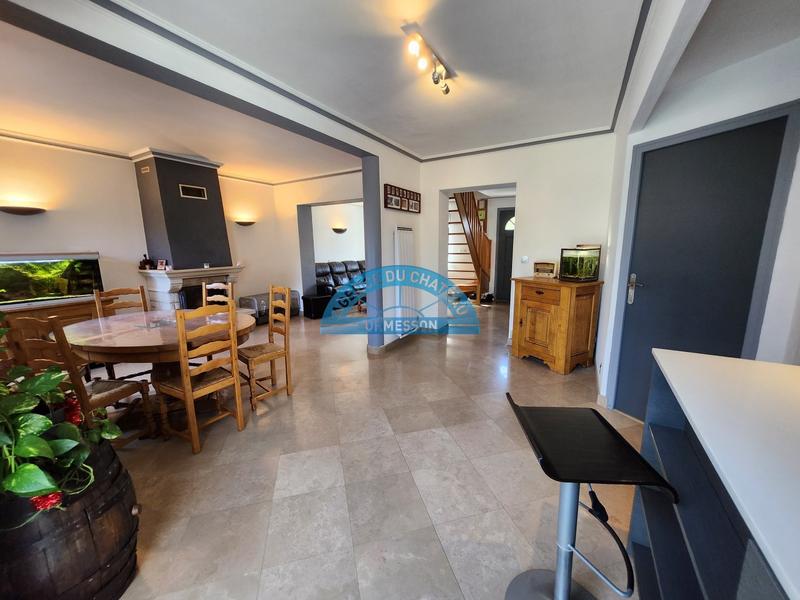 Maison - 122 m² - 7 pièces