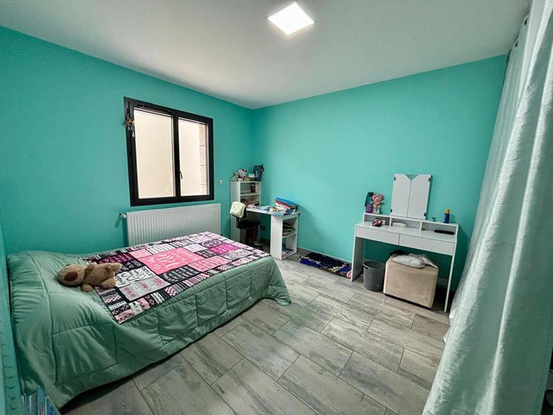 Maison - 301 m² - 9 pièces