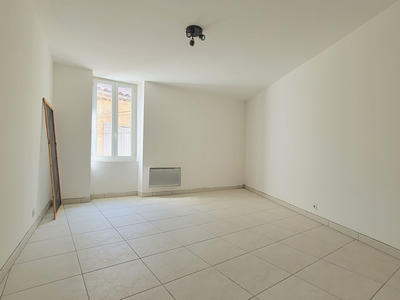 Maison - 102 m² - 4 pièces