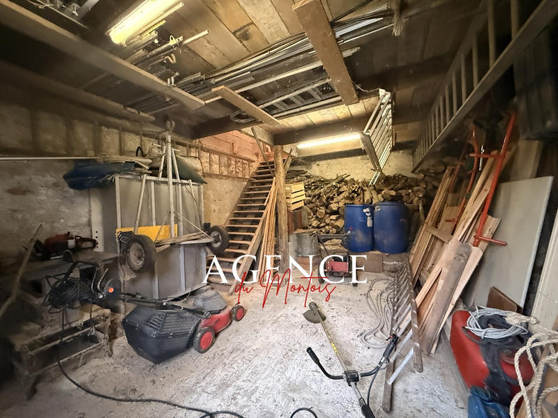 Maison - 118 m² - 8 pièces