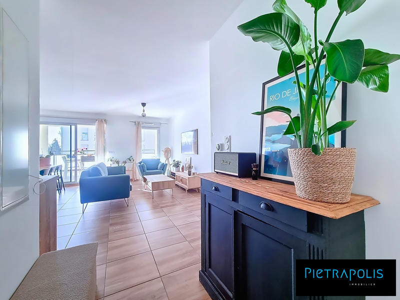 Appartement - 66 m² - 3 pièces