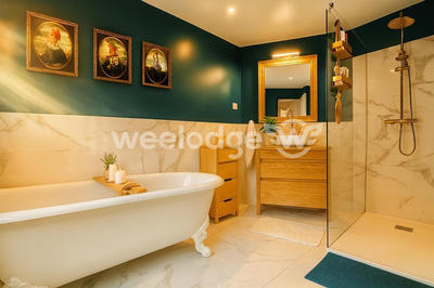 Maison - 90 m² - 5 pièces