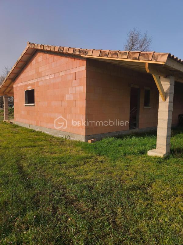 Maison - 110 m² - 1 pièce