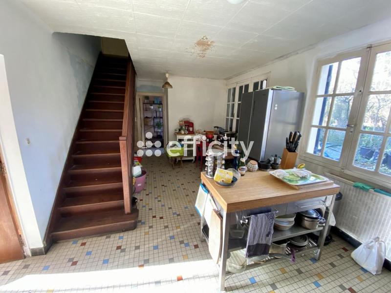 Maison - 175 m² - 8 pièces