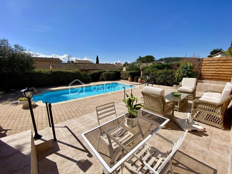 Villa - 120 m² - 4 pièces