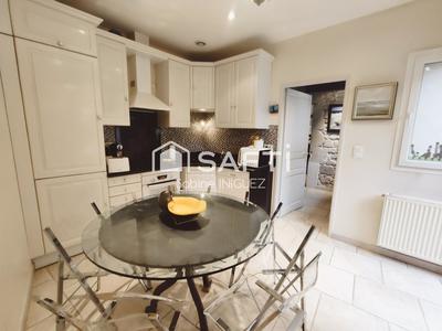 Maison - 139 m² - 4 pièces