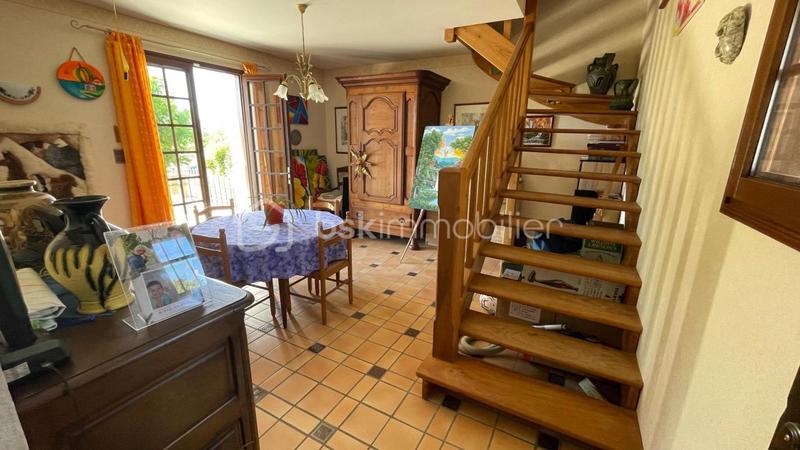 Propriété - 120 m² - 7 pièces