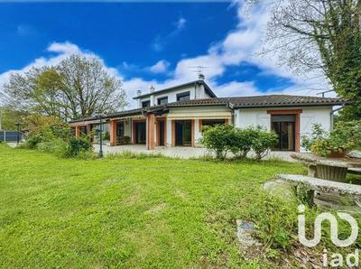 Maison - 150 m² - 5 pièces