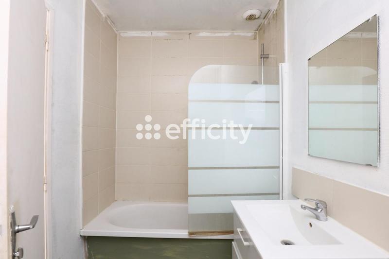 Appartement - 70 m² - 4 pièces