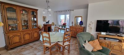 Appartement - 95 m² - 5 pièces