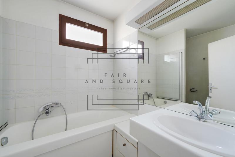 Appartement - 148 m² - 7 pièces