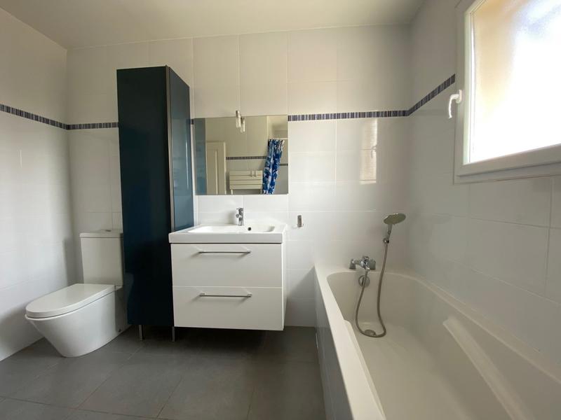 Villa - 107 m² - 4 pièces