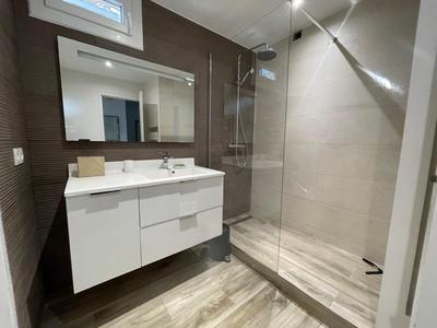 Appartement - 60 m² - 2 pièces