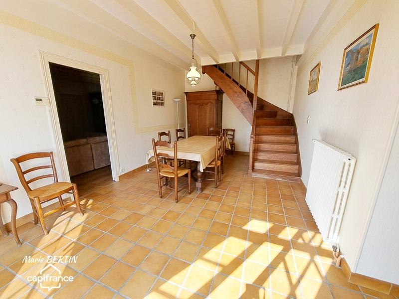 Maison - 144 m² - 8 pièces
