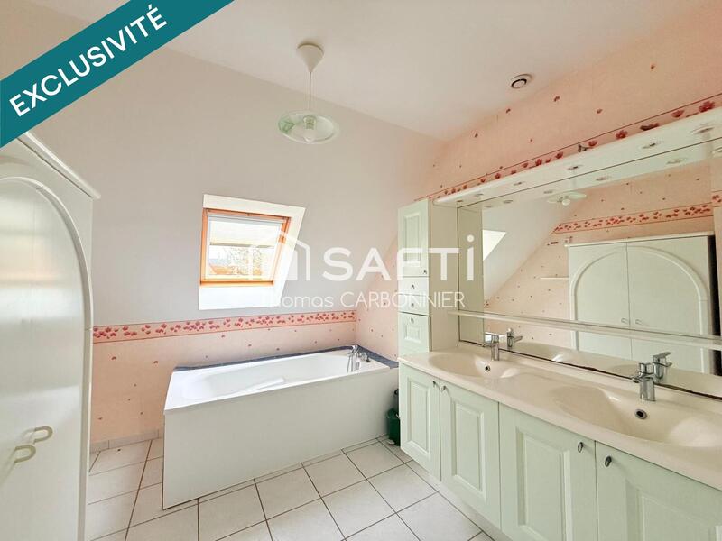 Maison - 160 m² - 5 pièces