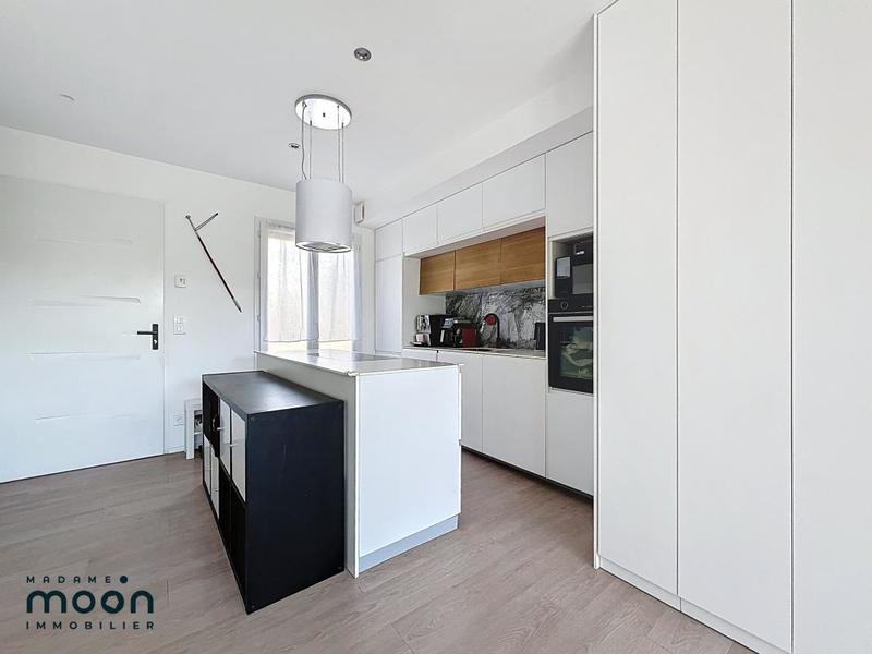 Maison - 86 m² - 4 pièces