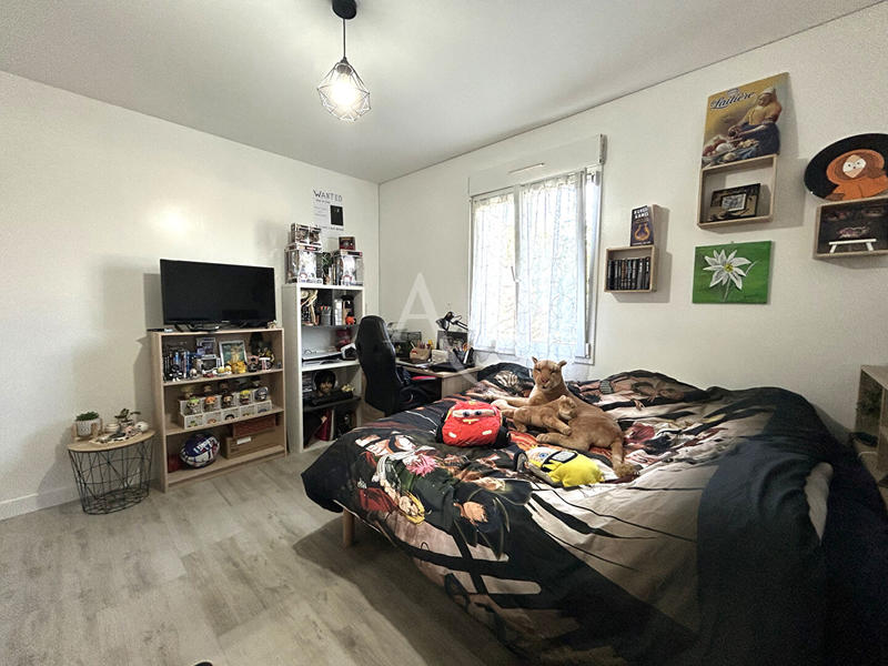 Maison - 138 m² - 5 pièces