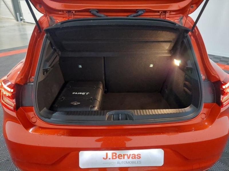 Renault Clio V Techno E-Tech full hybrid 145