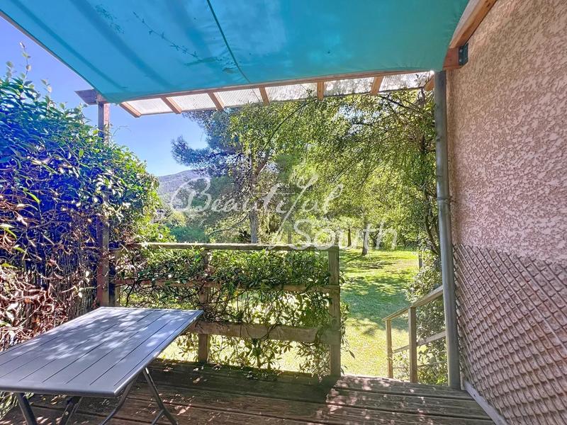 Maison - 147 m² - 9 pièces