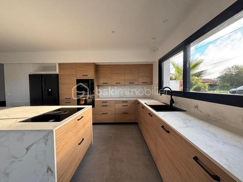 Villa - 139 m² - 5 pièces