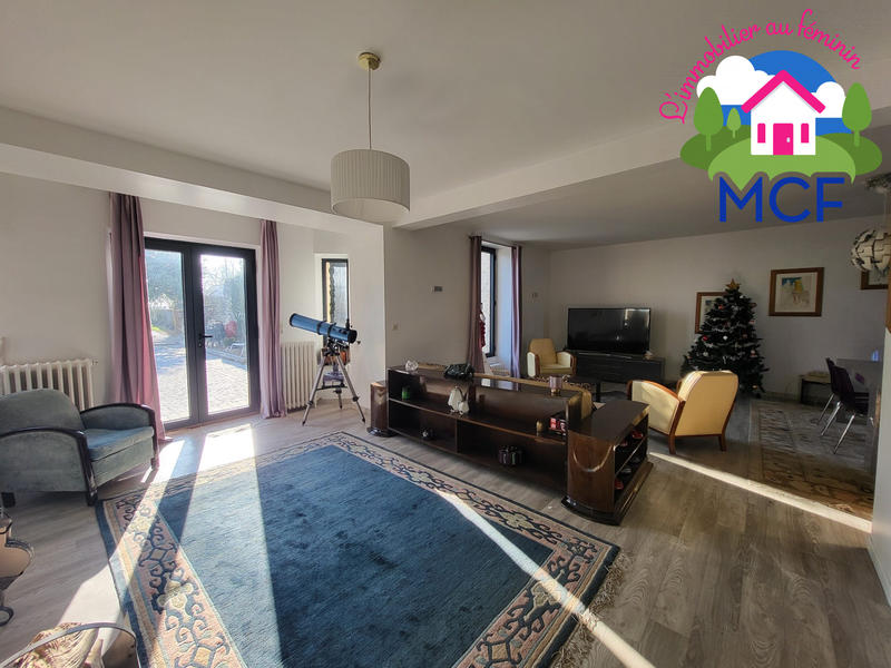 Maison ancienne - 229 m² - 8 pièces