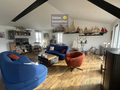 Maison - 136 m² - 6 pièces