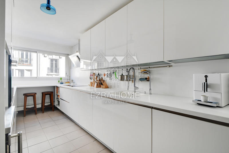 Appartement - 153 m² - 5 pièces