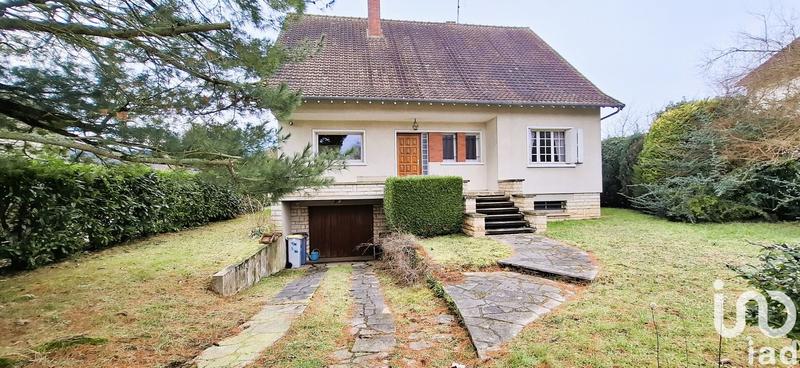 Maison - 151 m² - 7 pièces