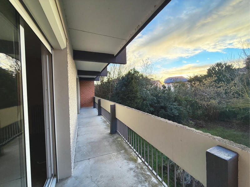 Appartement - 94 m² - 4 pièces