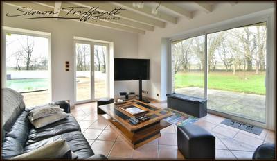 Maison bourgeoise - 255 m² - 8 pièces