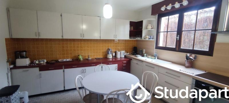 Chambre - 16 m² - 1 pièce