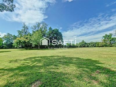 Château - 448 m² - 12 pièces