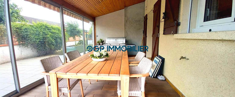 Maison traditionnelle - 178 m² - 7 pièces