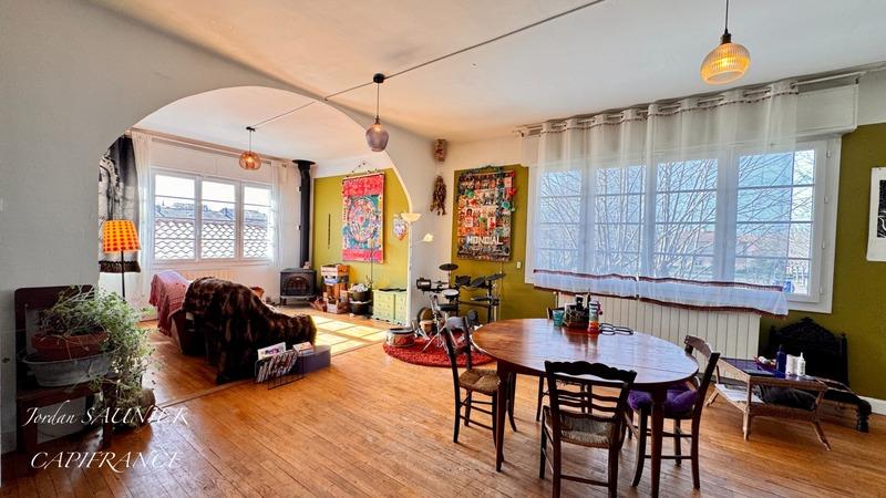 Maison - 170 m² - 7 pièces