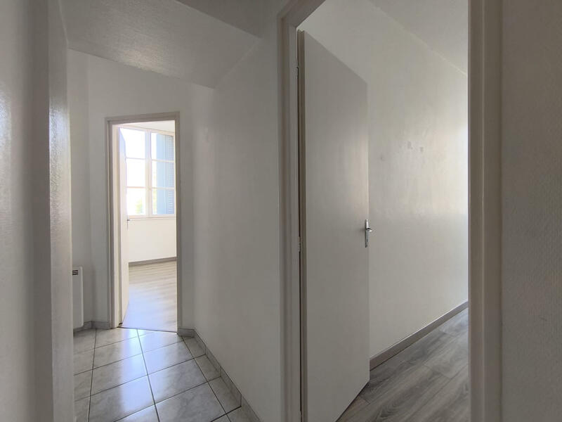 Appartement - 70 m² - 3 pièces