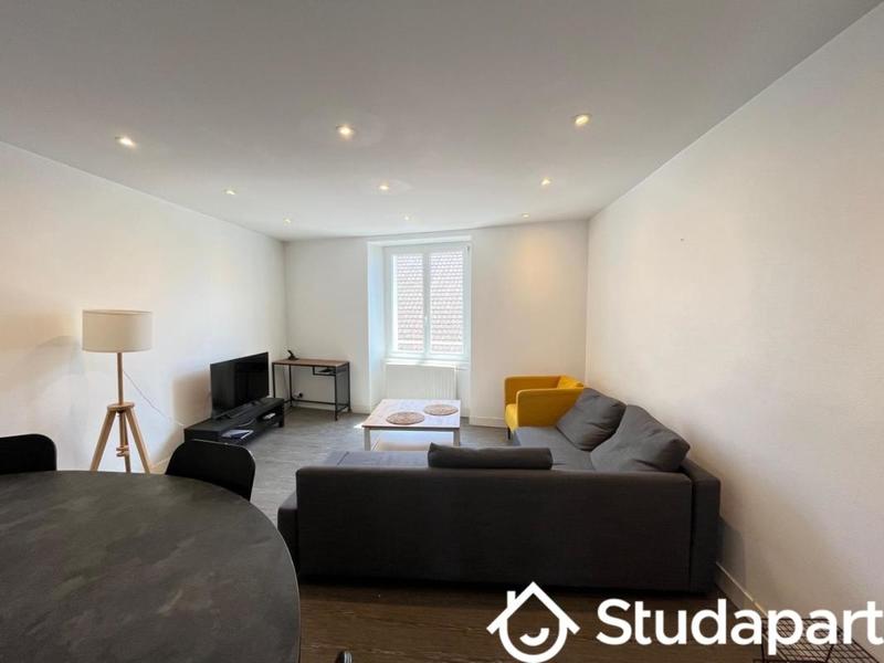 Chambre - 15 m² - 1 pièce