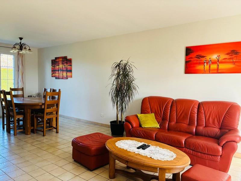 Maison de village - 90 m² - 4 pièces