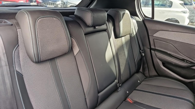 Peugeot 308 Phev 180 E-Eat8 Allure Pack