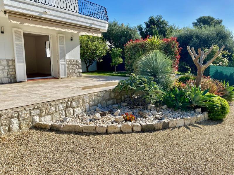 Villa - 209 m² - 2 pièces