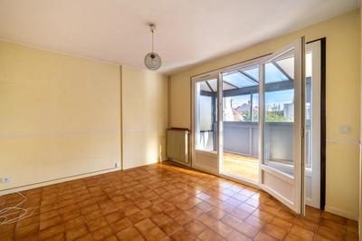 Maison - 161 m² - 10 pièces