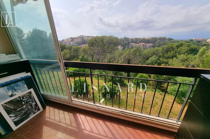 Appartement - 76 m² - 4 pièces