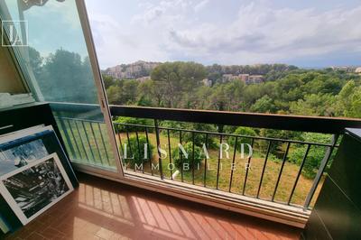 Appartement - 76 m² - 4 pièces