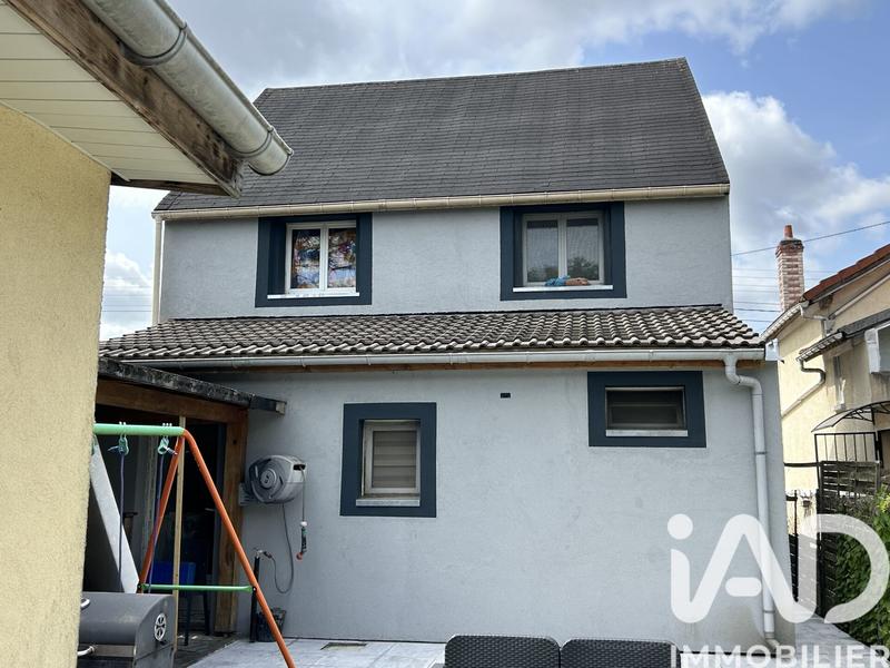 Maison - 110 m² - 6 pièces