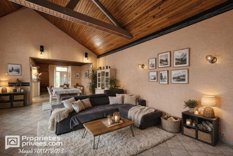 Maison - 123 m² - 5 pièces