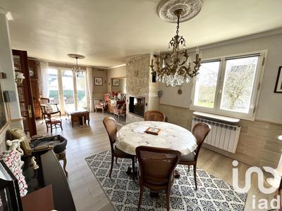 Maison - 97 m² - 5 pièces