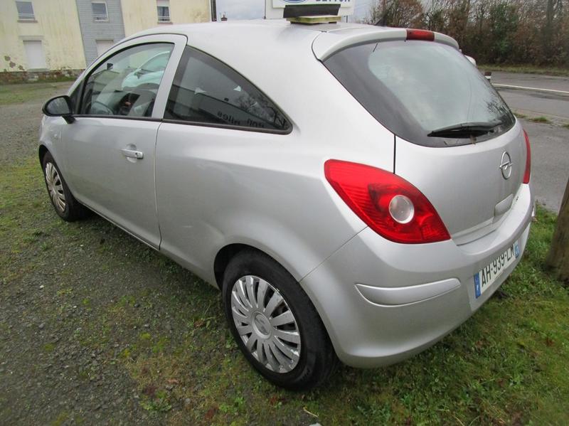 Opel Corsa 1.2 I