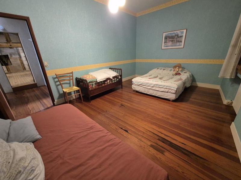 Maison - 189 m² - 5 pièces